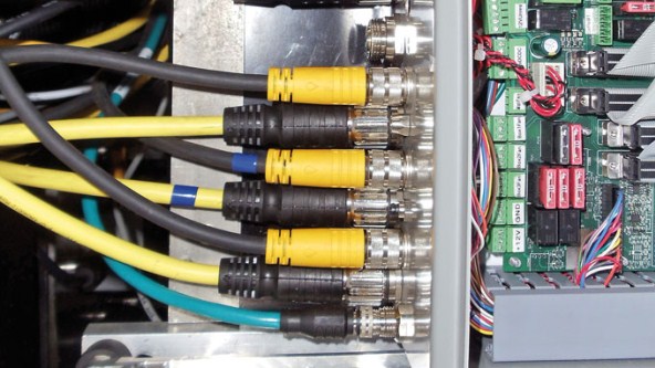 Connectique à raccord rapide - TURCK BANNER SAS